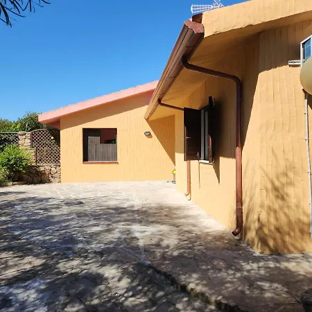 Casa vacanze Ichnos House