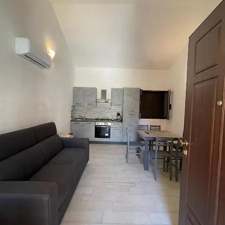 Ichnos House * Agrustos